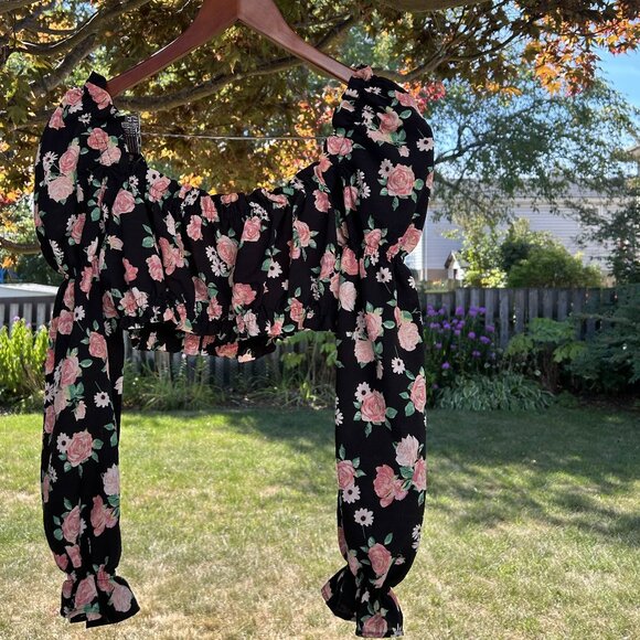 H&M Floral Top - Picture 1 of 3